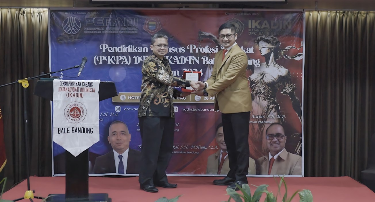 PENDIDIKAN KHUSUS PROFESI ADVOKAT (PKPA) IKADIN BALE BANDUNG BEKERJASAMA DENGAN PERADI BALE BANDUNG DAN SEKOLAH TINGGI HUKUM BANDUNG (STHB)
